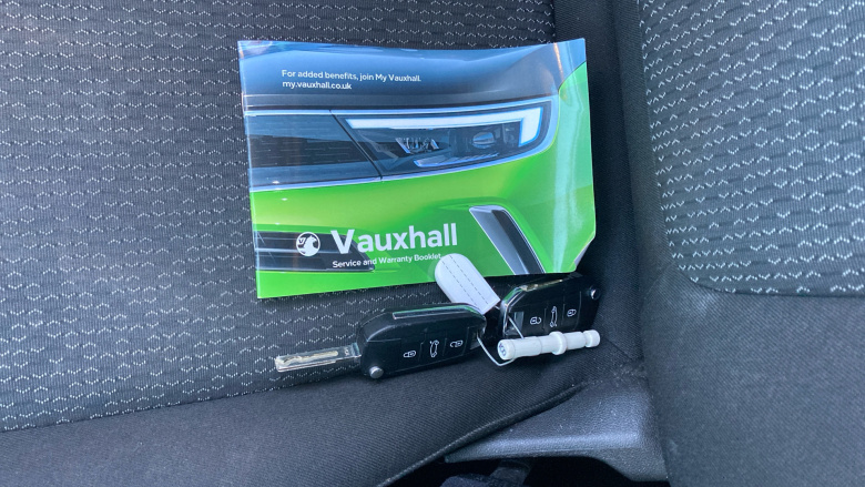 Vauxhall Crossland 1.2 Griffin 5dr Petrol Hatchback